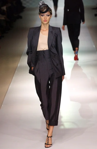 Look 3